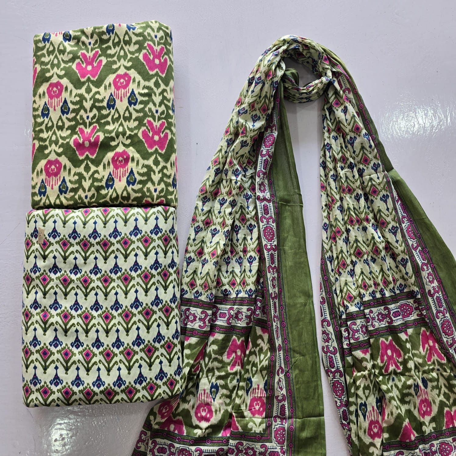 Ikat Floral 3Pc Suit Set — Emerald Green