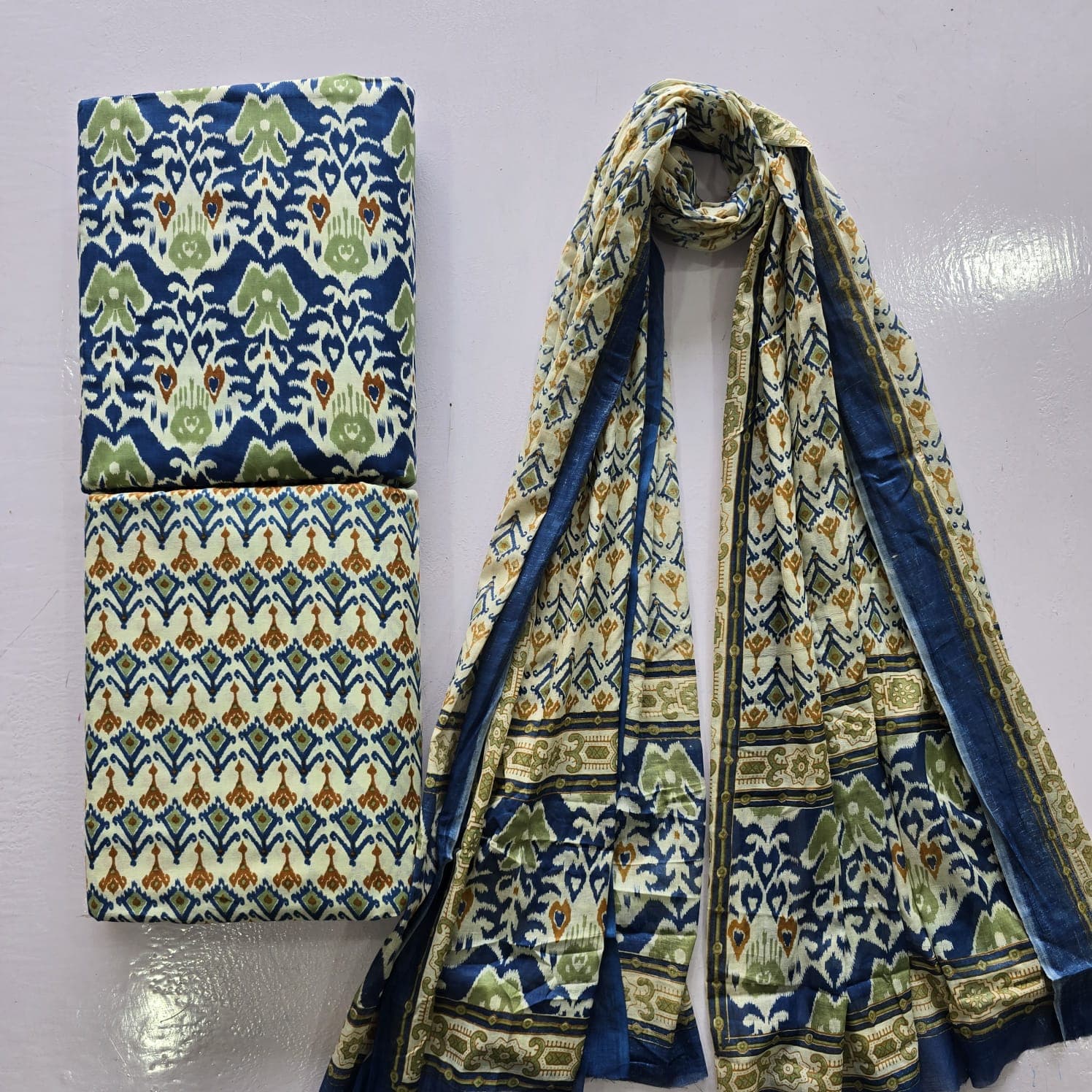 Ikat Floral 3Pc Suit Set — Royal Navy
