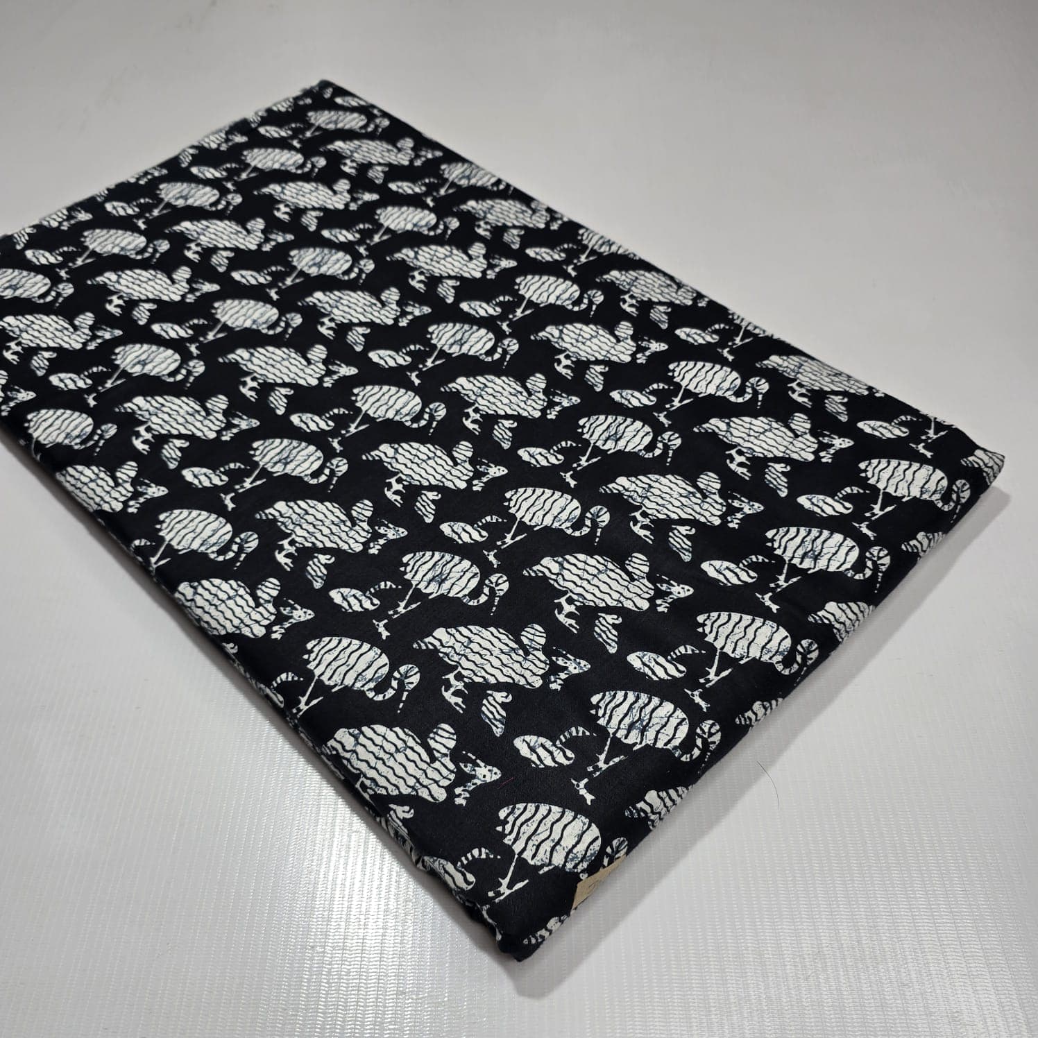 Chameleon Print Cotton — Noir
