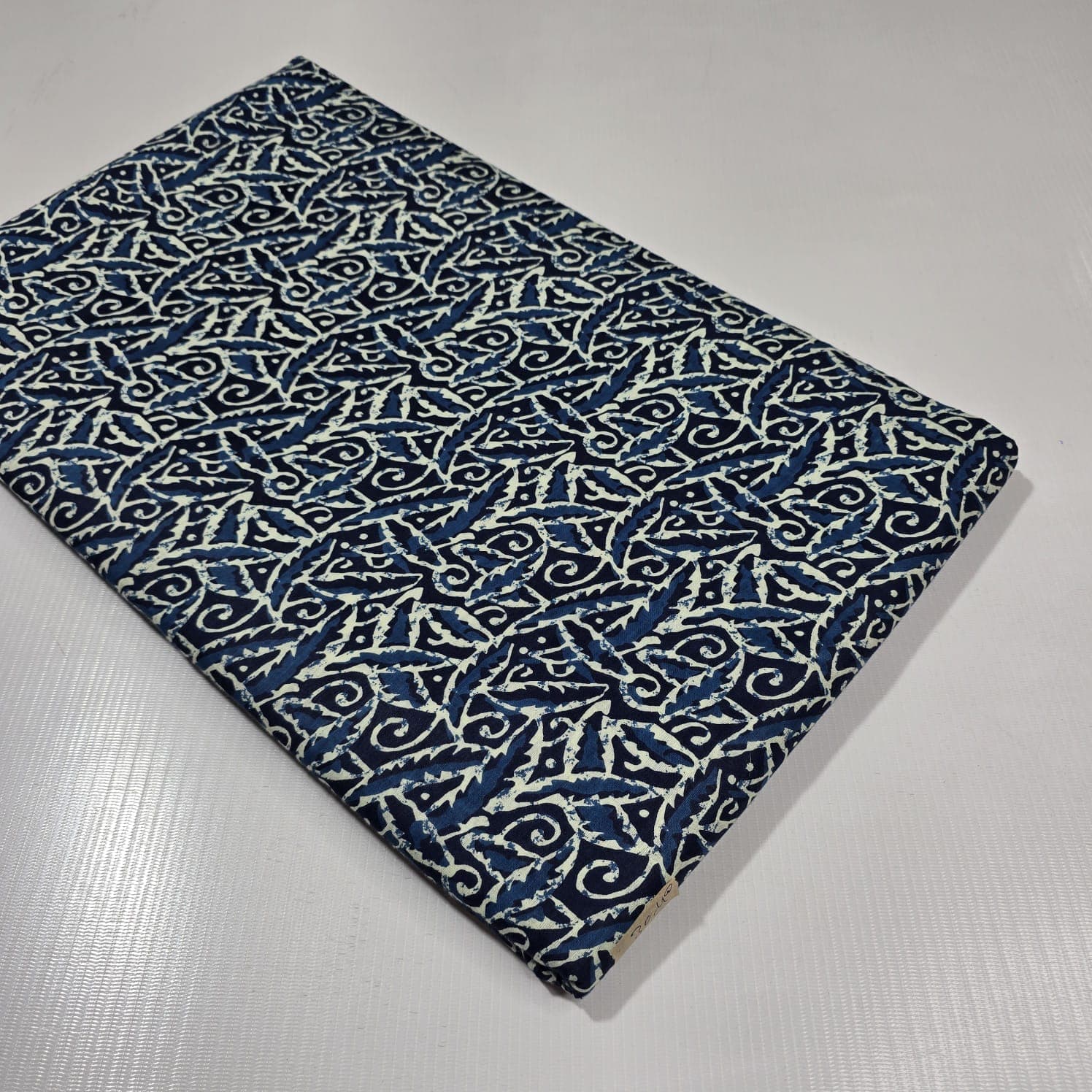 Thorny Vine Scroll Cotton — Navy